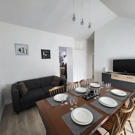 Proche Des Remparts Lägenhet Langres