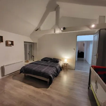 Lägenhet Proche Des Remparts Langres